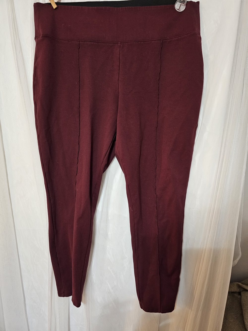 Nine West Burgundy Leggings